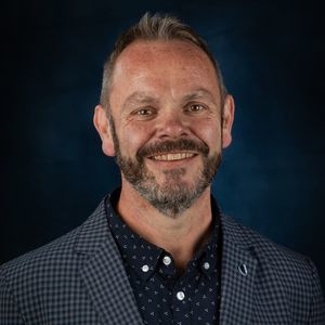 Meet your Posher, Nigel